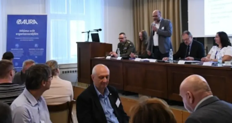 Účastníci semináře CODISEM 26 v jednacím sále